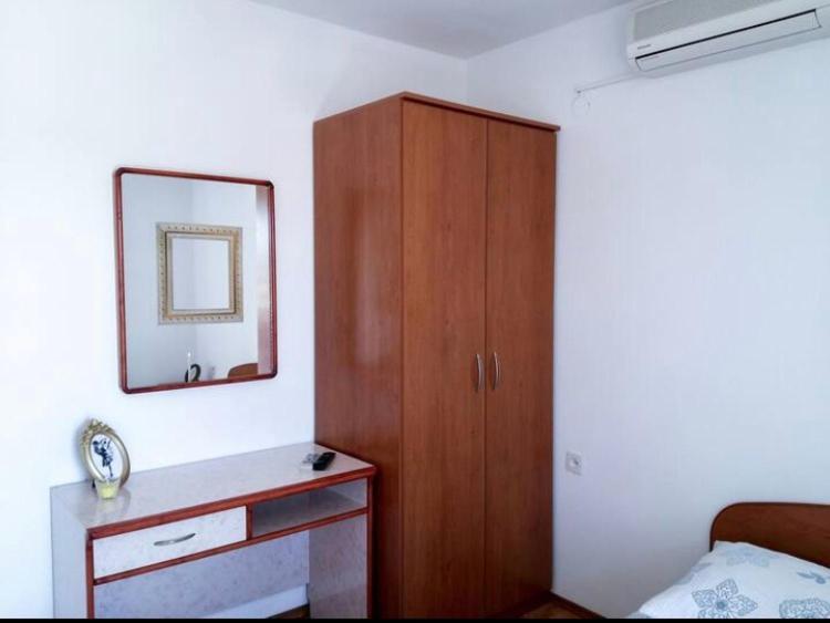 Apartmani Jovic Макарска Экстерьер фото