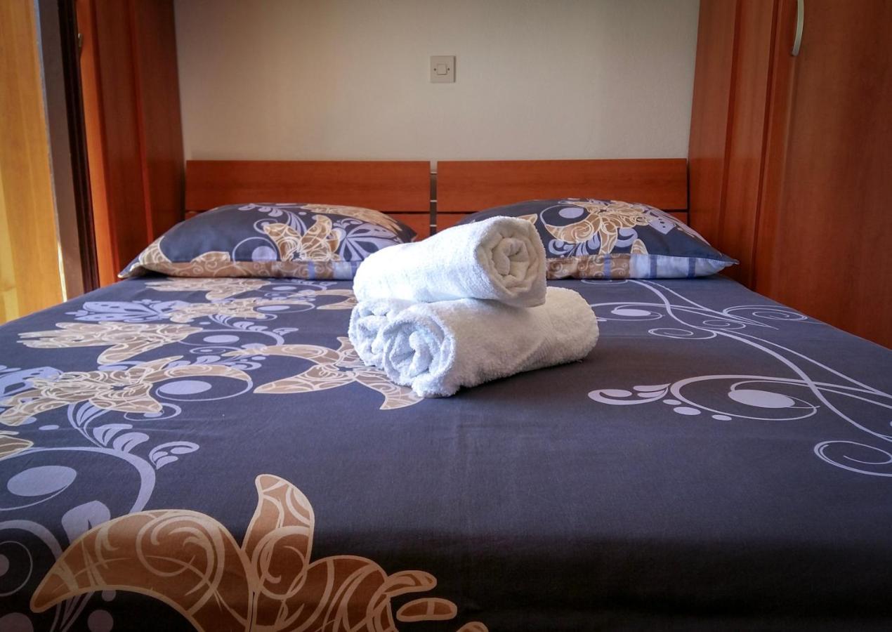 Apartmani Jovic Макарска Экстерьер фото